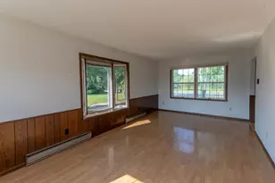 17409 Highland Dr, Detroit Lakes, MN 56501 - Photo 9