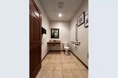 920 10th St. Ste. 7, Clarkfield, MN 56223 - Photo 21