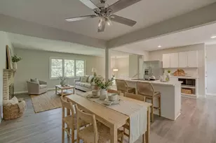 5881 Lexington Ave N, Shoreview, MN 55126 - Photo 3