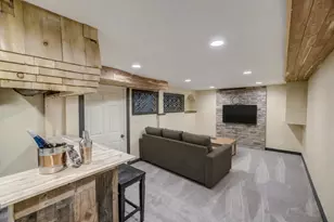 6024 Camden Ave N, Brooklyn Center, MN 55430 - Photo 21