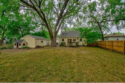 6024 Camden Avenue N, Brooklyn Center, MN 55430 - Photo 25