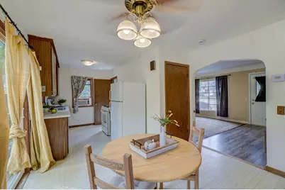 6024 Camden Avenue N, Brooklyn Center, MN 55430 - Photo 5