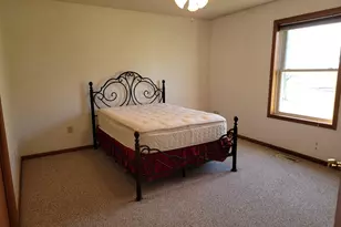 916 McDermott Ave, Kandiyohi, MN 56251 - Photo 13