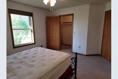 916 McDermott Avenue, Kandiyohi, MN 56251 - Photo 15