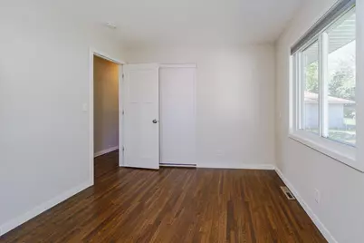 10016 Pillsbury Avenue S, Bloomington, MN 55420 - Photo 17