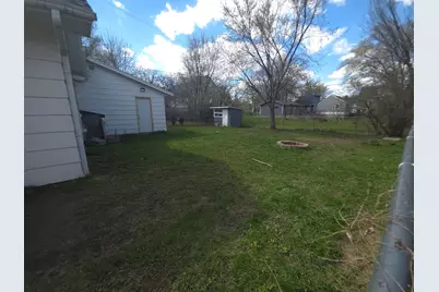 512 State Street W, Detroit Lakes, MN 56501 - Photo 15