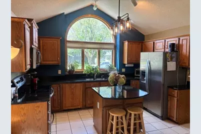 7130 Jocelyn Bay S, Cottage Grove, MN 55016 - Photo 5