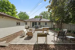 2619 Herschel St, Roseville, MN 55113 - Photo 35
