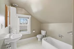 322 Pine St, Glenwood City, WI 54013 - Photo 21
