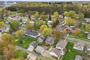322 Pine St, Glenwood City, WI 54013 - Photo 35