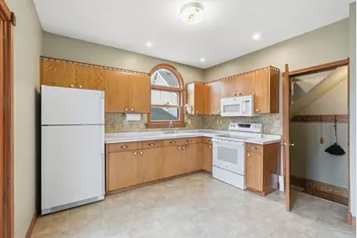 322 Pine Street, Glenwood City, WI 54013 - Photo 13