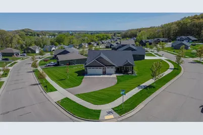 2739 Highclere Drive, Eau Claire, WI 54703 - Photo 41