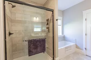 2739 Highclere Dr, Eau Claire, WI 54703 - Photo 23