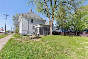 727 2nd St NW, Faribault, MN 55021 - Photo 7
