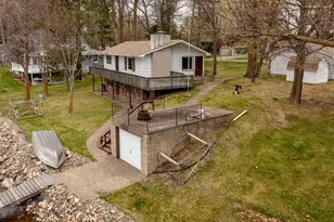 12317 Milinda Shores Rd, Crosslake, MN 56442 - Photo 3