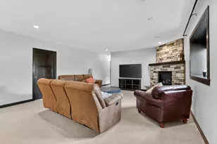 851 Willowmere Dr, Zumbrota, MN 55992 - Photo 35
