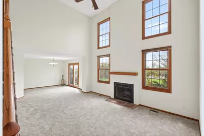 8143 Curtis Lane, Eden Prairie, MN 55347 - Photo 5