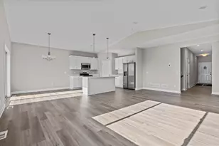 599 Stinson Blvd, New Brighton, MN 55112 - Photo 9