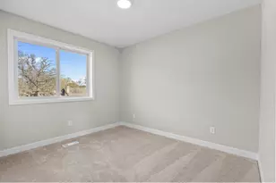 599 Stinson Blvd, New Brighton, MN 55112 - Photo 25