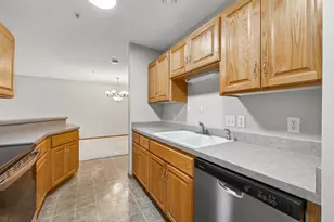 5653 100th Ln N, Brooklyn Park, MN 55443 - Photo 9