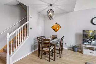 17679 Hackberry Ct, Eden Prairie, MN 55347 - Photo 11