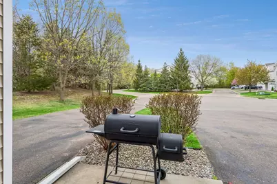 17679 Hackberry Court, Eden Prairie, MN 55347 - Photo 29
