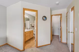17679 Hackberry Ct, Eden Prairie, MN 55347 - Photo 19