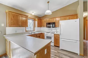 26276 10th St W, Zimmerman, MN 55398 - Photo 5