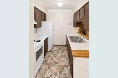 507 Division Street N #208, Clara City, MN 56222 - Photo 5