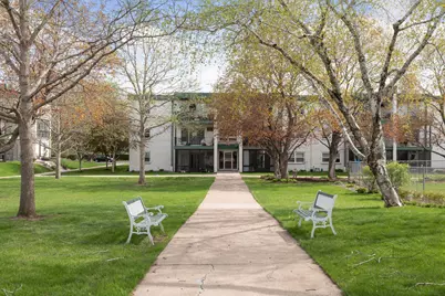 2710 Dale Street N #B107, Roseville, MN 55113 - Photo 39
