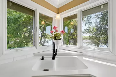 7990 Island Road, Eden Prairie, MN 55347 - Photo 9