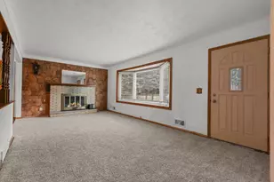 4585 Otter Lake Rd, White Bear Lake, MN 55110 - Photo 7