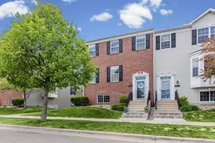 1724 Riverside Dr, Shakopee, MN 55379 - Photo 5