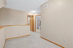 1958 Glenfield Ct, Eagan, MN 55122 - Photo 19