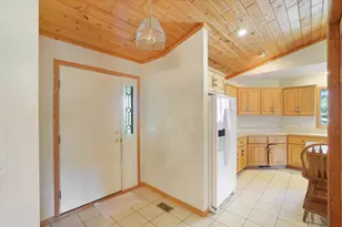 127 Eagle Dr, Coleraine, MN 55722 - Photo 5