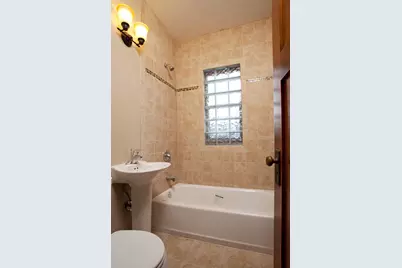991 Wakefield Avenue, Saint Paul, MN 55106 - Photo 5