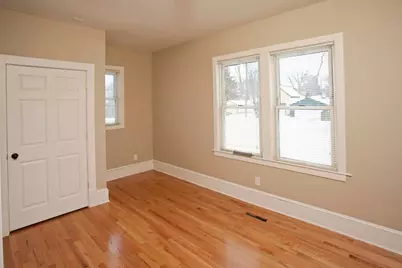 991 Wakefield Avenue, Saint Paul, MN 55106 - Photo 17