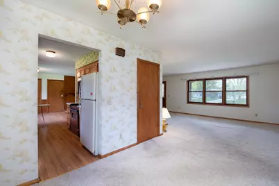 2208 Clare Drive, North Mankato, MN 56003 - Photo 5