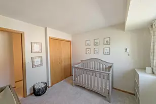 1648 Hickory Ln, Eagan, MN 55122 - Photo 17