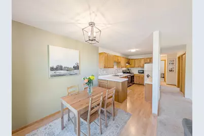 1648 Hickory Lane, Eagan, MN 55122 - Photo 3