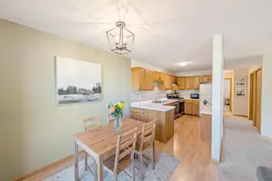 1648 Hickory Ln, Eagan, MN 55122 - Photo 3