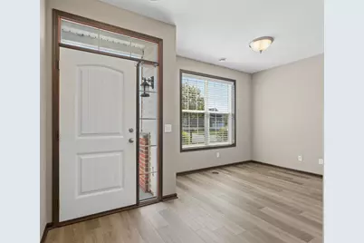 7417 Shadyview Lane N, Maple Grove, MN 55311 - Photo 3