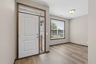 7417 Shadyview Ln N, Maple Grove, MN 55311 - Photo 3