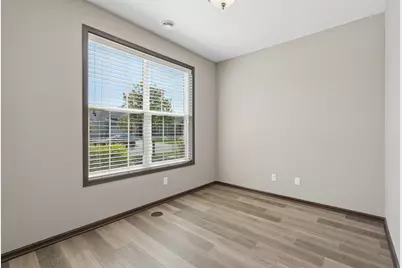 7417 Shadyview Lane N, Maple Grove, MN 55311 - Photo 5