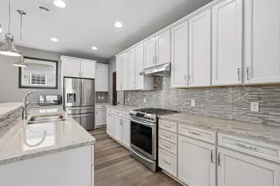 7417 Shadyview Lane N, Maple Grove, MN 55311 - Photo 7