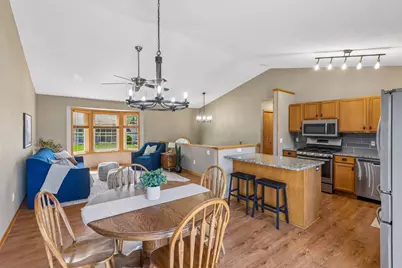 815 Quail Run, Waconia, MN 55387 - Photo 7
