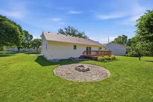 1603 Newton Ave N, Glencoe, MN 55336 - Photo 5