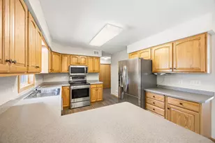 1603 Newton Ave N, Glencoe, MN 55336 - Photo 9