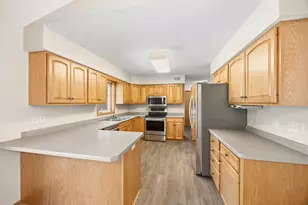 1603 Newton Ave N, Glencoe, MN 55336 - Photo 3
