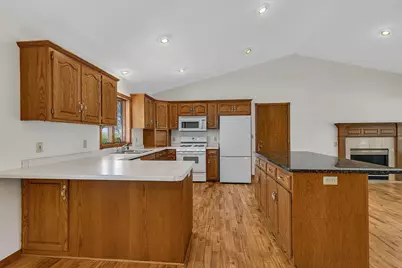514 Main Street E, Richmond, MN 56368 - Photo 11
